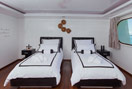 Petrel Cruise double cabin
